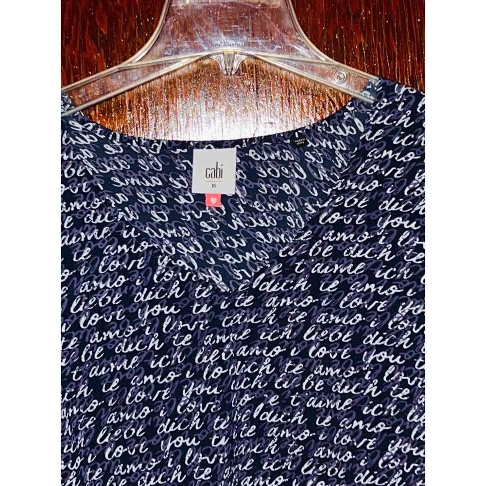 CABI TOP “ I LOVE YOU “ SCRIPT TUNIC BLOUSE NAVY PURPLE MEDIUM M